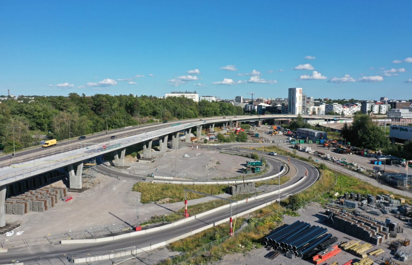 Kista Tramway – wiadukt i tunel linii tramwajowej